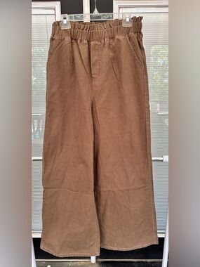 Size L Zenana Wide Leg Paperbag Waist Pants - Brown. NWOT!